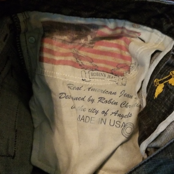 Robin's Jean - Picture 3 of 4